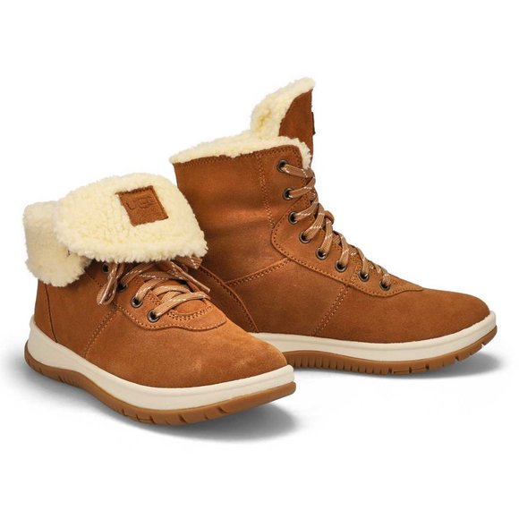 NIB UGG WOMEN'S SUEDE‎ SHEARLING LINED LAKESIDER WATER REPELLENT ANKEL BOOTS - Picture 1 of 8